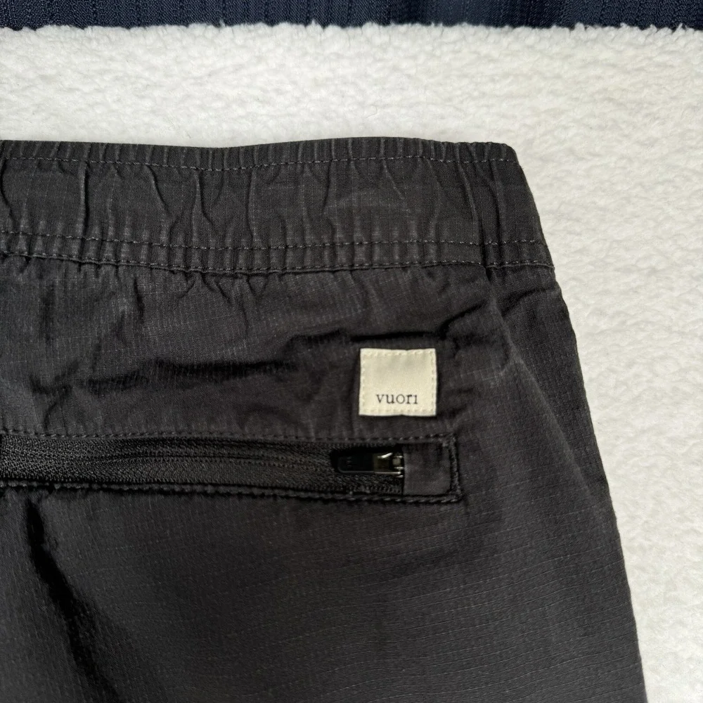 Vuori Ripstop Climber Men Pants Slim Drawstrings Gray - Men's size? - Fits 30x28